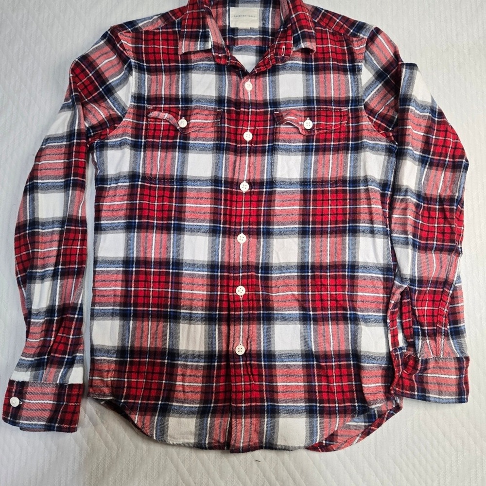 American Eagle Outfitters Red and White Plaid Shirt Size XS 100% COTTON
